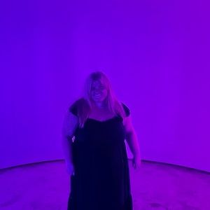 Meet your Posher, Whitney